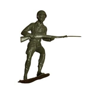 American Soldier Green Army Figure - USA Fixed Bayonet VTG 1960’s (?) Military